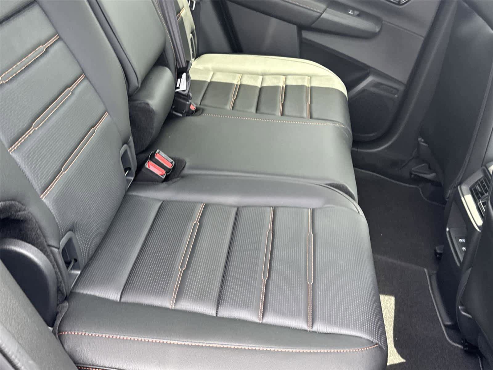 Used 2026 Honda CR-V Sport Touring image 16