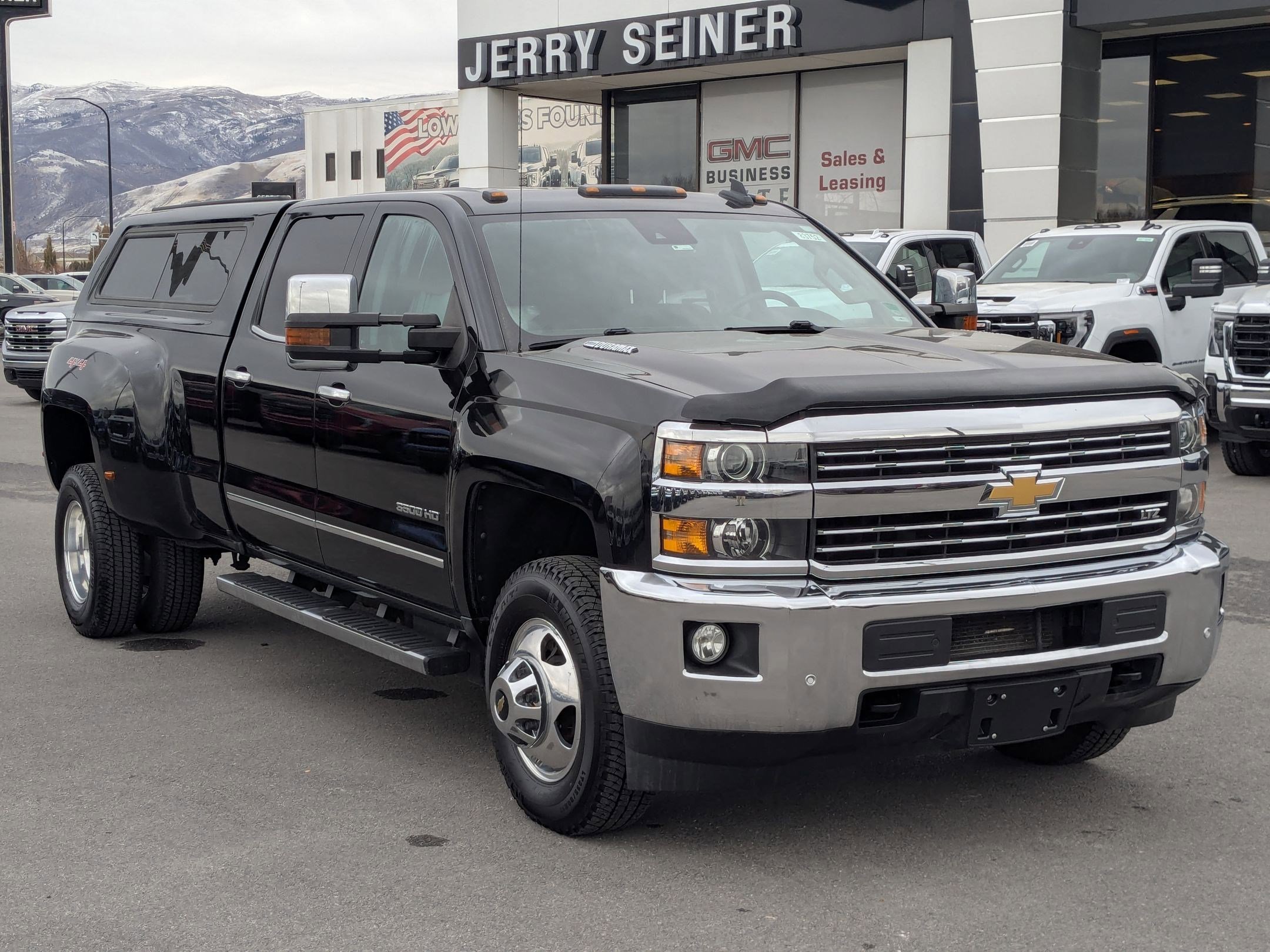 Used 2016 Chevrolet Silverado 3500 LTZ w/ Duramax Plus Package image 7