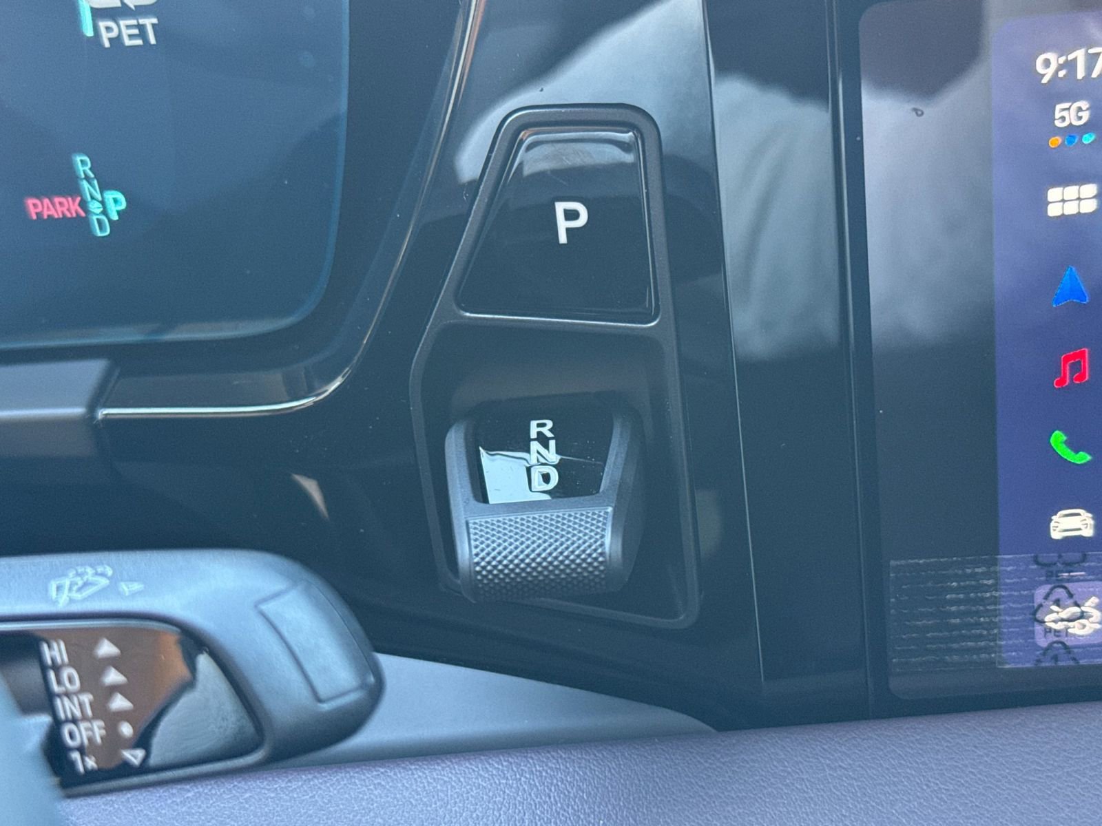 New 2026 Porsche Macan 4 Electric image 25