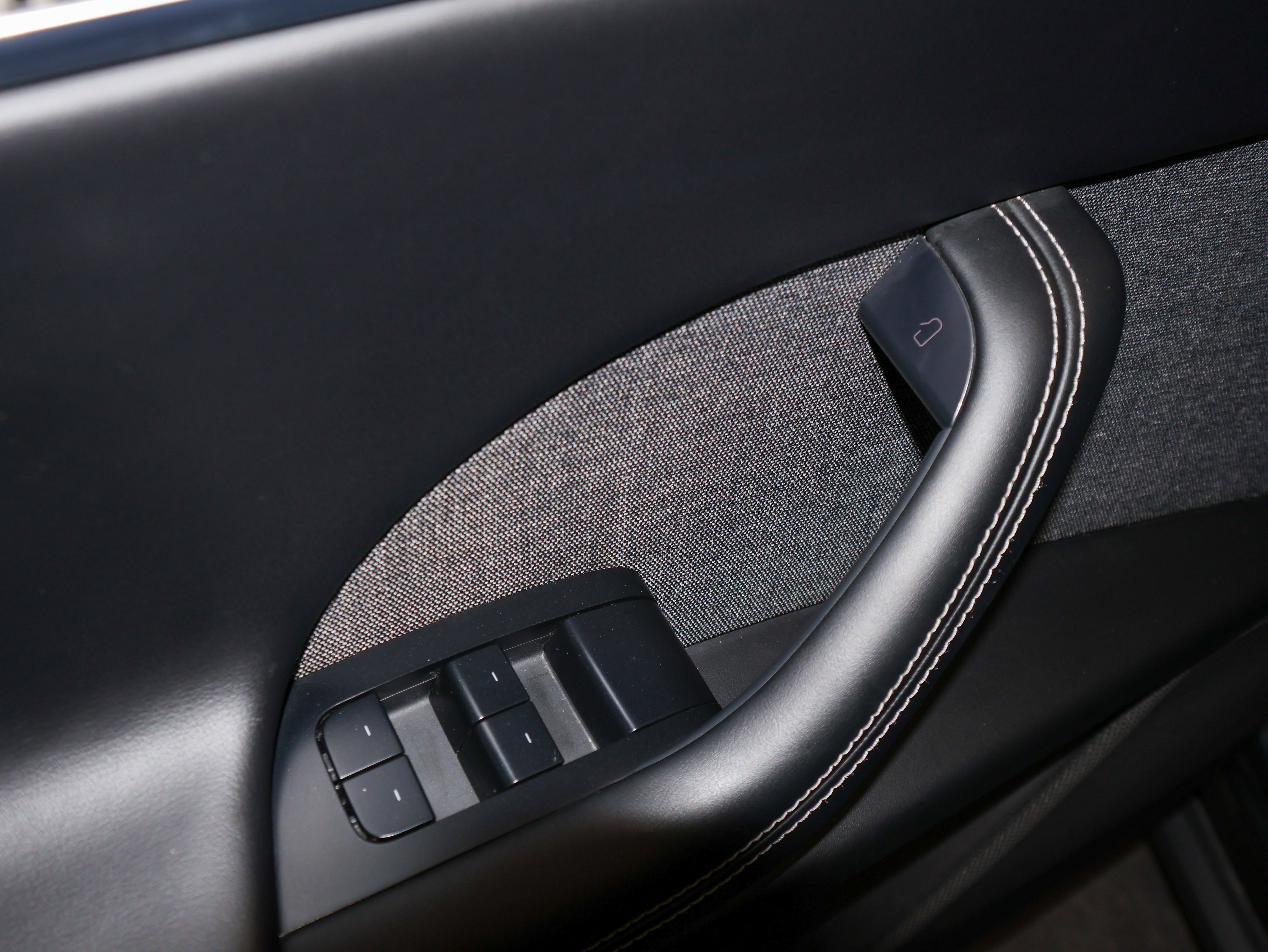 Used 2023 Tesla Model X Plaid image 19