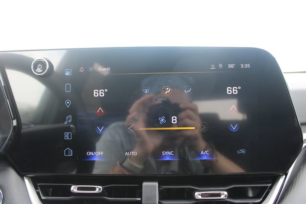 New 2027 Chevrolet Equinox LT w/ Convenience Package II FWD image 56