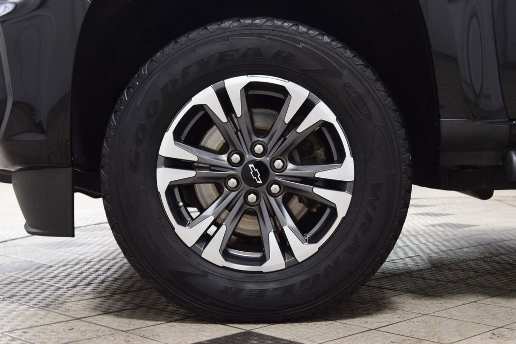 Used 2021 Chevrolet Colorado Z71 w/ Safety Package AWD/4WD image 30