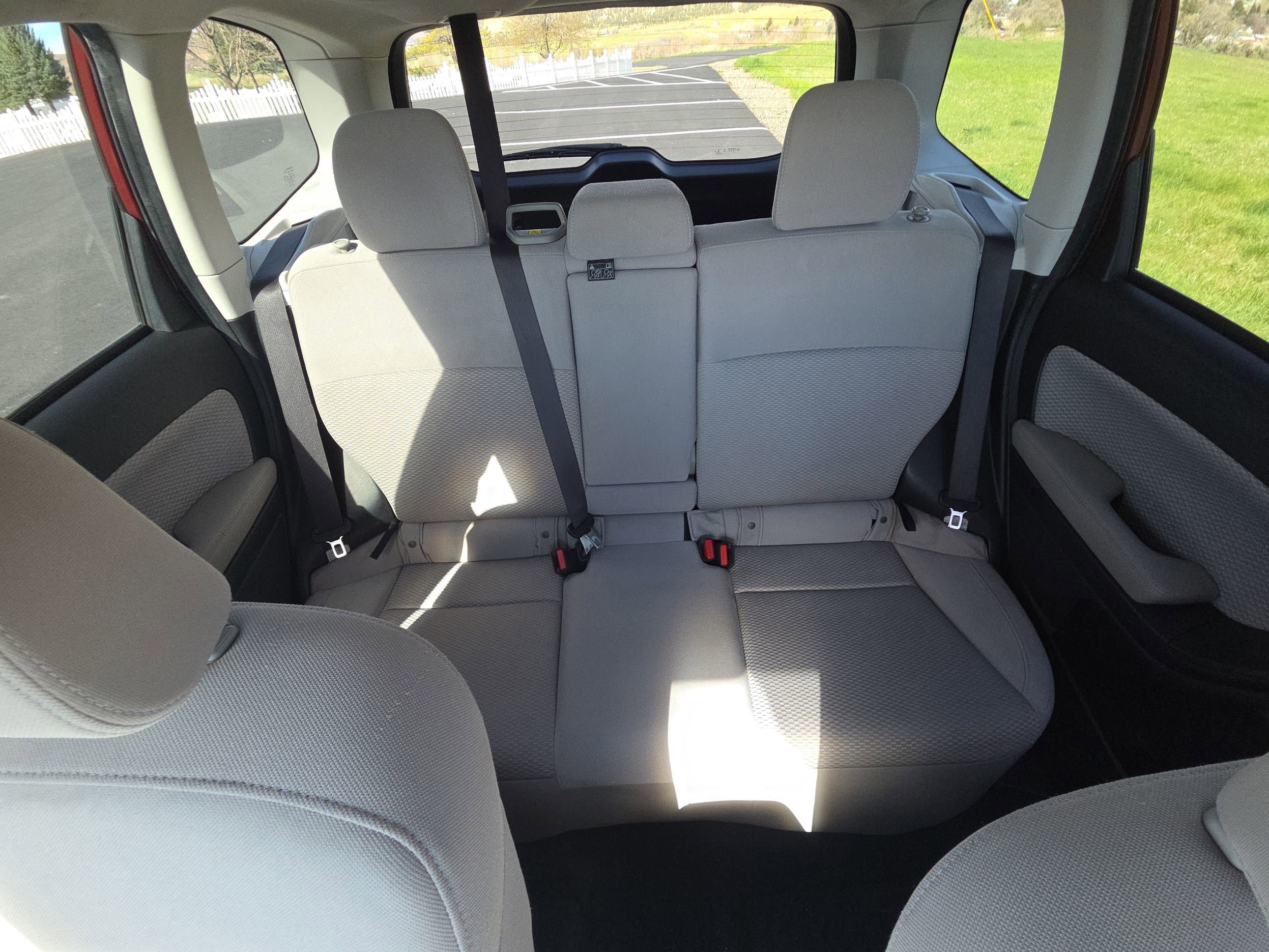 Used 2018 Subaru Forester 2.5i Premium w/ All-Weather Package AWD/4WD image 25