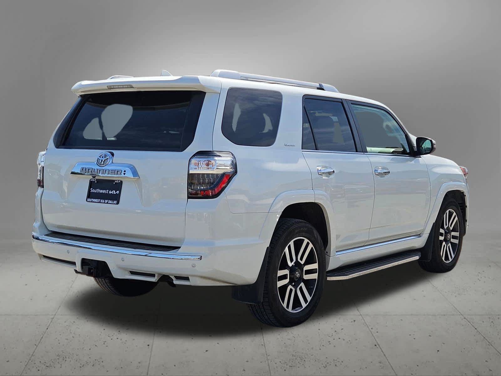 Used 2021 Toyota 4Runner Limited RWD image 6