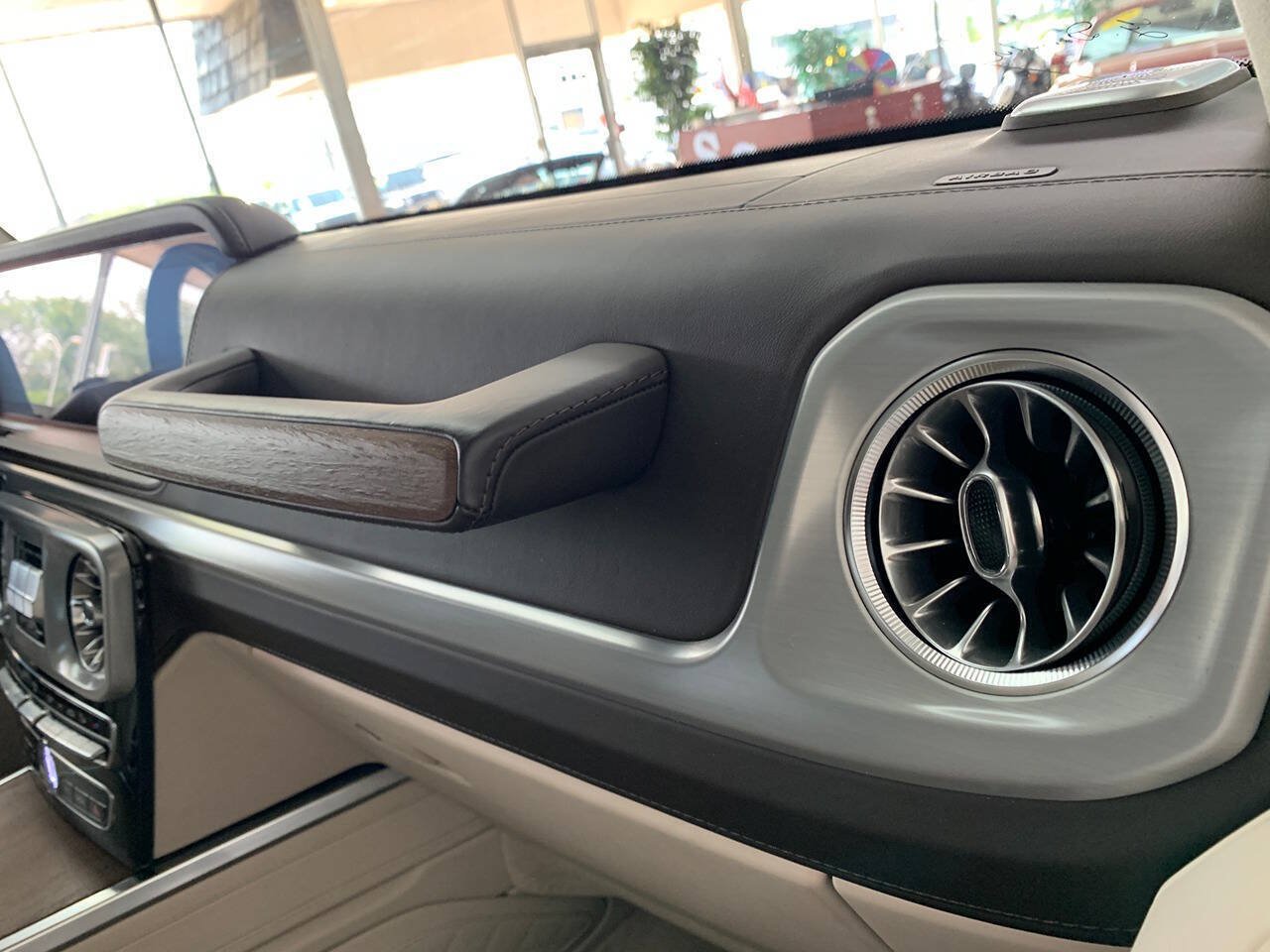 Used 2021 Mercedes-Benz G 550 image 22
