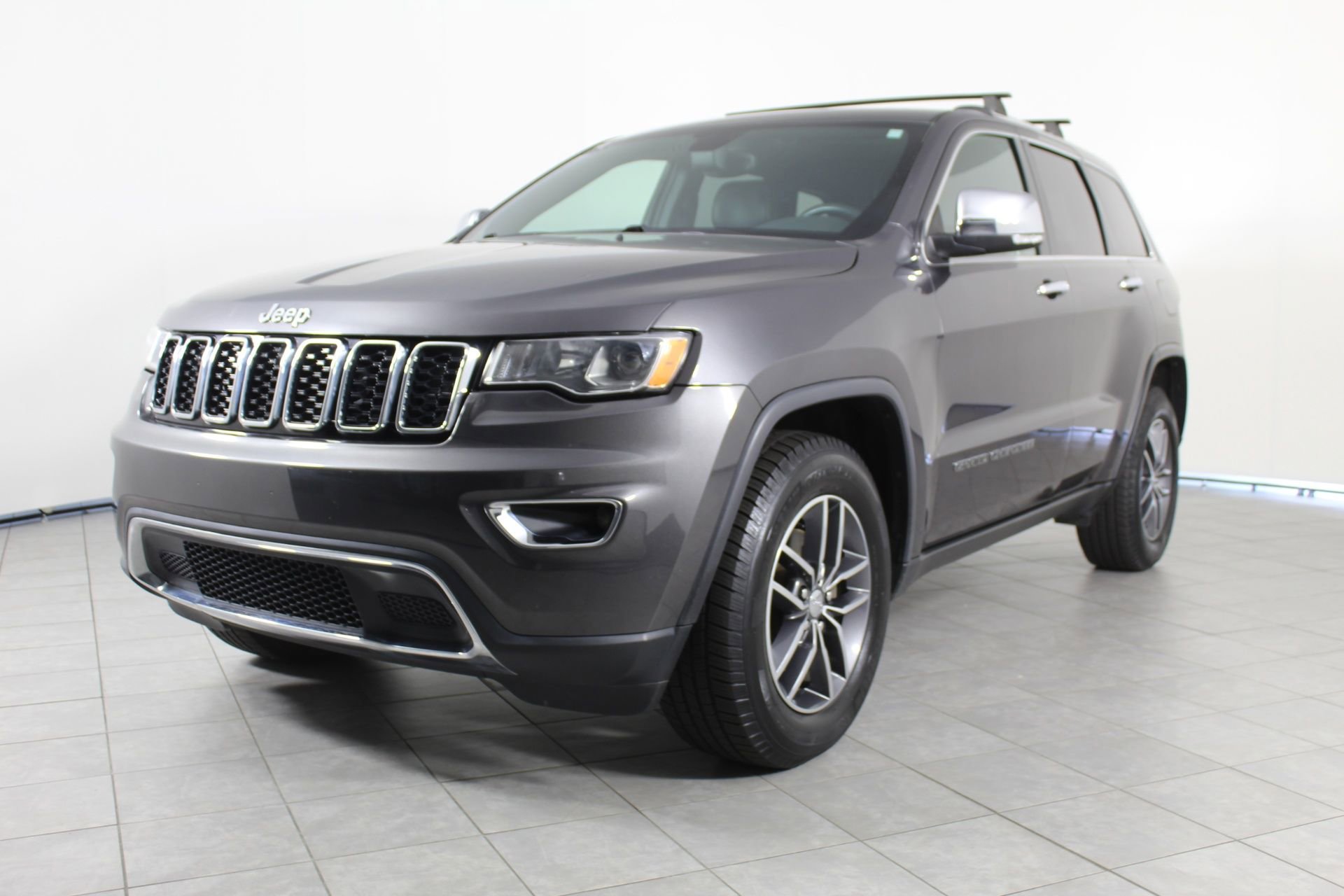 Used 2017 Jeep Grand Cherokee Limited w/ Trailer Tow Group IV