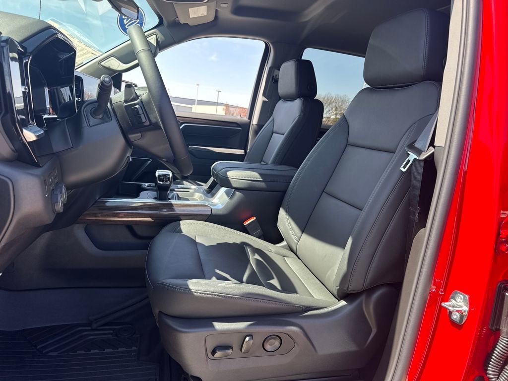 New 2026 Chevrolet Silverado 1500 LT image 15