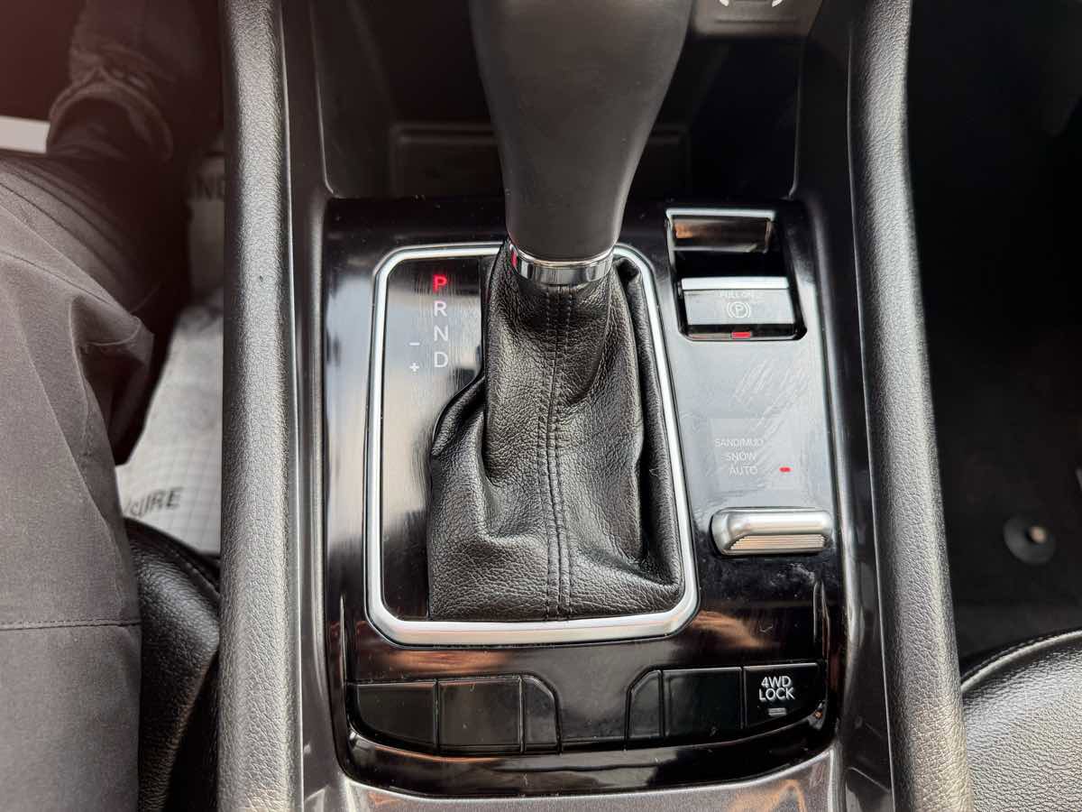 Used 2024 Jeep Compass Latitude w/ Sun and Sound Group image 33