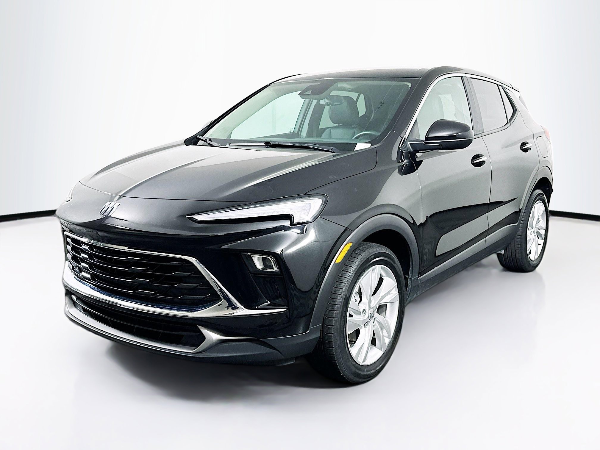 Used 2025 Buick Encore GX Preferred image 3