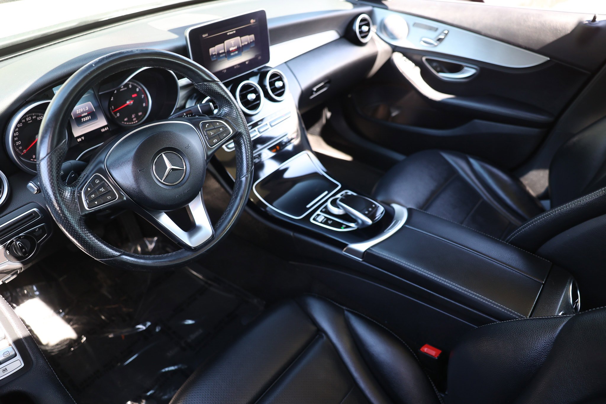 Used 2016 Mercedes-Benz C 300 4MATIC Sedan w/ Multimedia Package image 6
