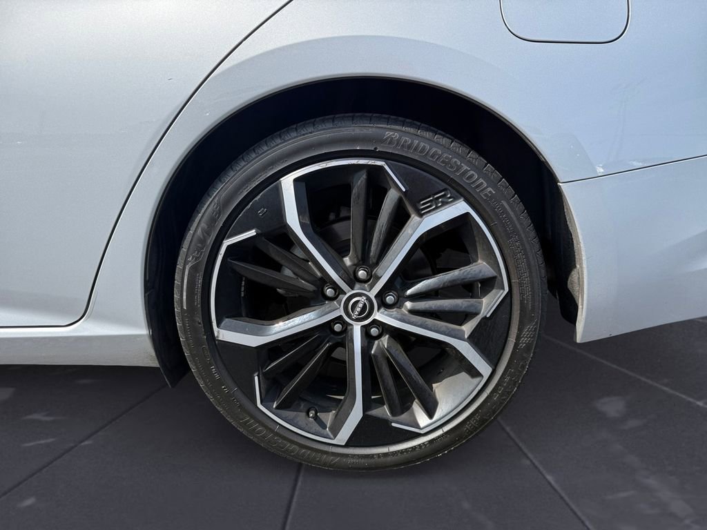 Used 2024 Nissan Altima 2.5 SR image 14