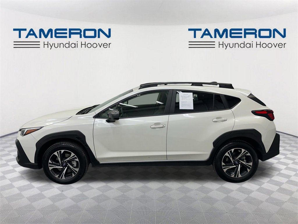 Used 2024 Subaru Crosstrek 2.0i Premium image 2