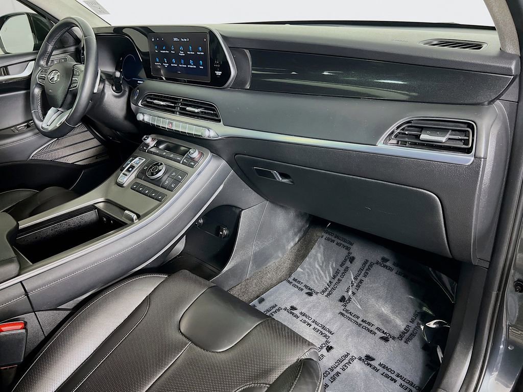 Used 2022 Hyundai Palisade Limited image 32