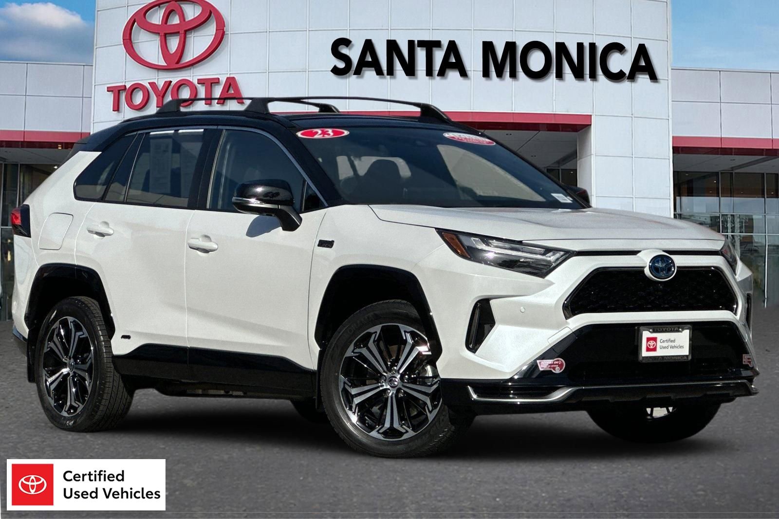 Certified 2023 Toyota RAV4 XSE w/ Premium Package AWD/4WD image 1