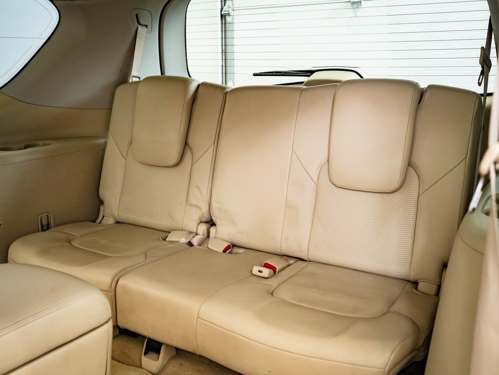 Used 2015 INFINITI QX80 4WD w/ Theater Package image 34