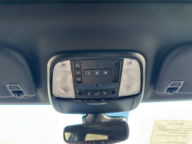 Used 2023 Dodge Durango GT image 28