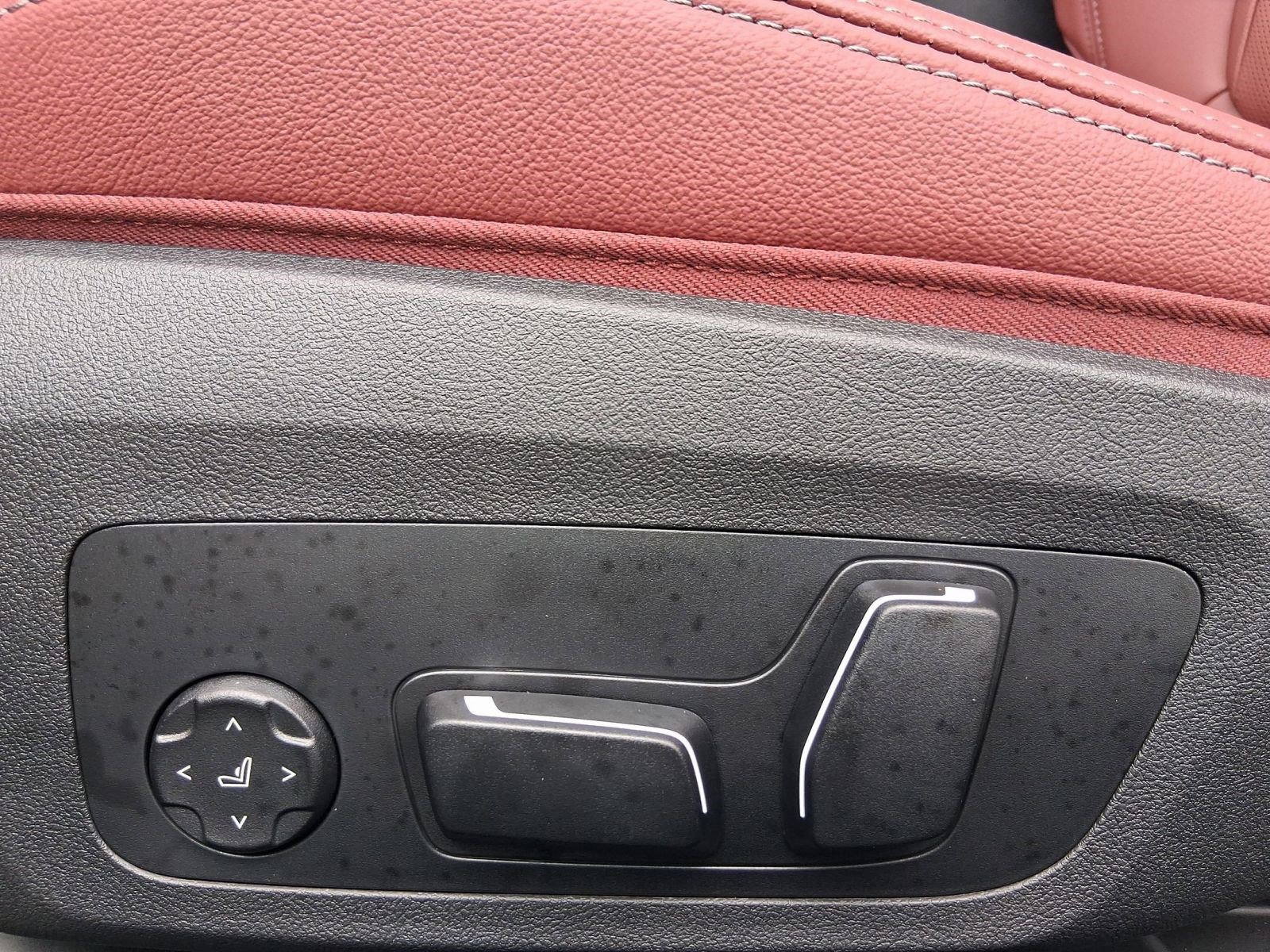 Used 2026 BMW 430i Coupe w/ M Sport Package RWD image 11