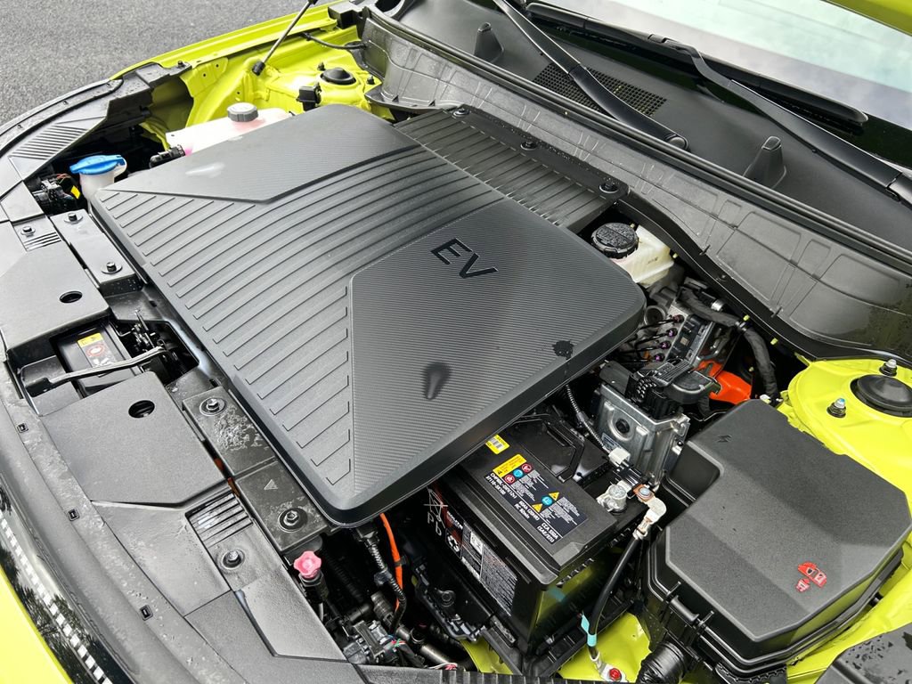 Used 2024 Hyundai Kona SEL FWD image 31