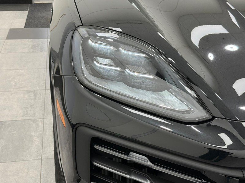 Used 2026 Porsche Cayenne E-Hybrid AWD/4WD image 10