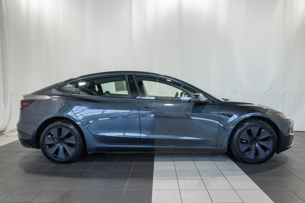 Used 2025 Tesla Model 3 RWD image 3