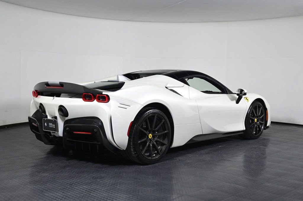 Certified 2024 Ferrari SF90 Spider AWD/4WD image 9