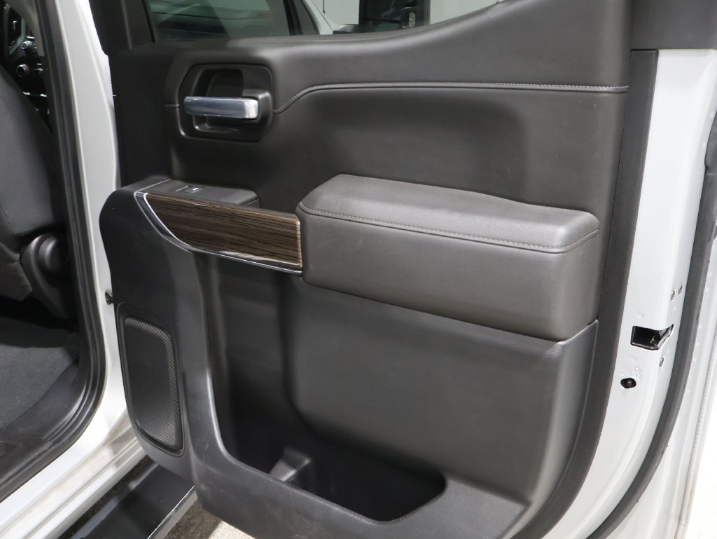 Used 2021 Chevrolet Silverado 1500 LT Trail Boss w/ Convenience Package II AWD/4WD image 22