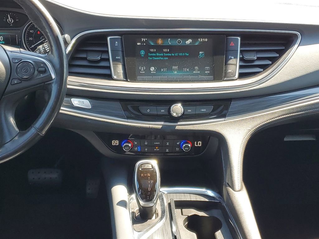 Used 2019 Buick Enclave Premium w/ Experience Buick Package AWD/4WD image 30