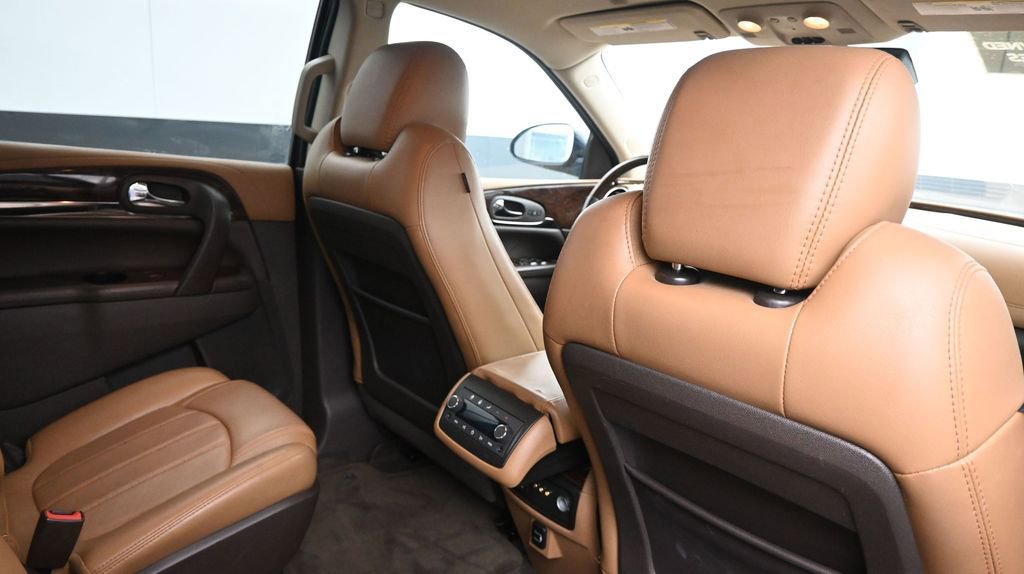 Used 2017 Buick Enclave Leather FWD image 15