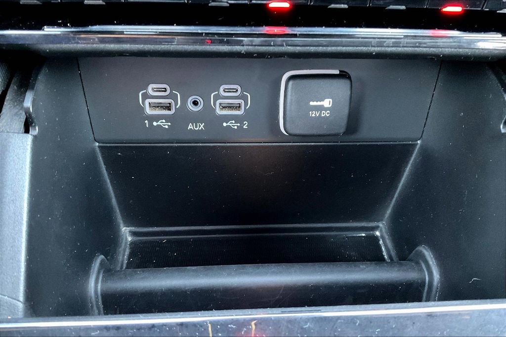 Used 2024 Jeep Grand Cherokee Limited 4xe image 26