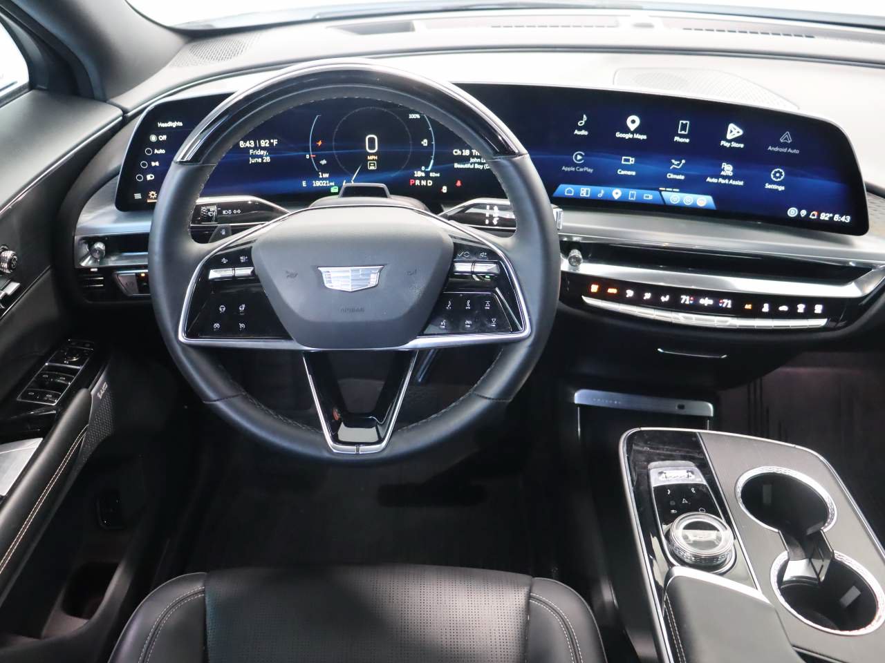 Certified 2024 Cadillac Lyriq Sport RWD image 11