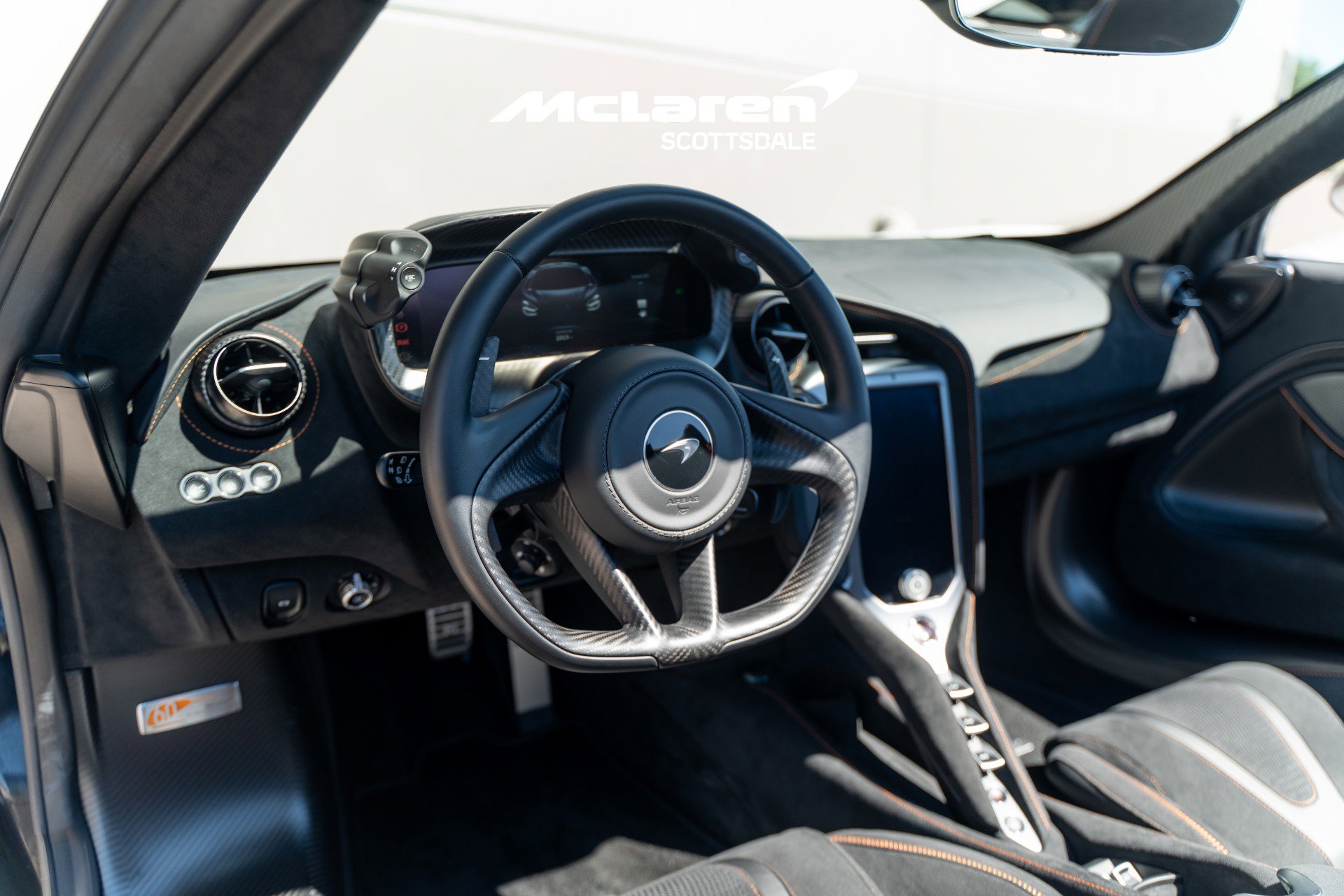 Used 2024 McLaren 750S PERFORMANCE image 13