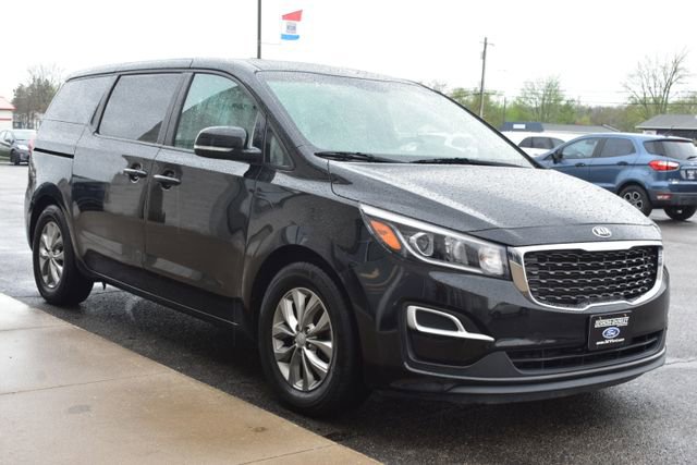 Used 2019 Kia Sedona LX image 10