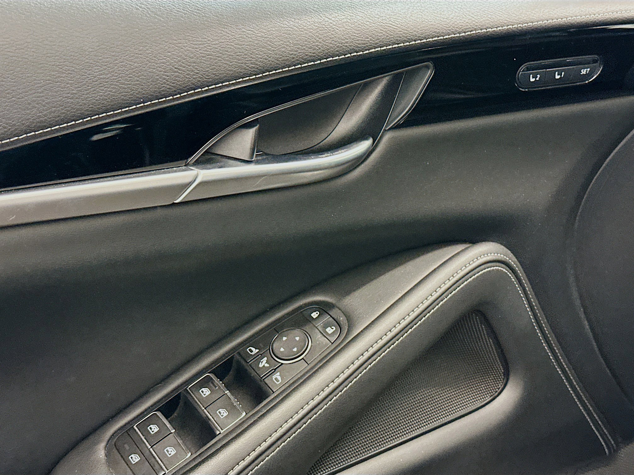 Used 2024 INFINITI QX60 Pure image 15