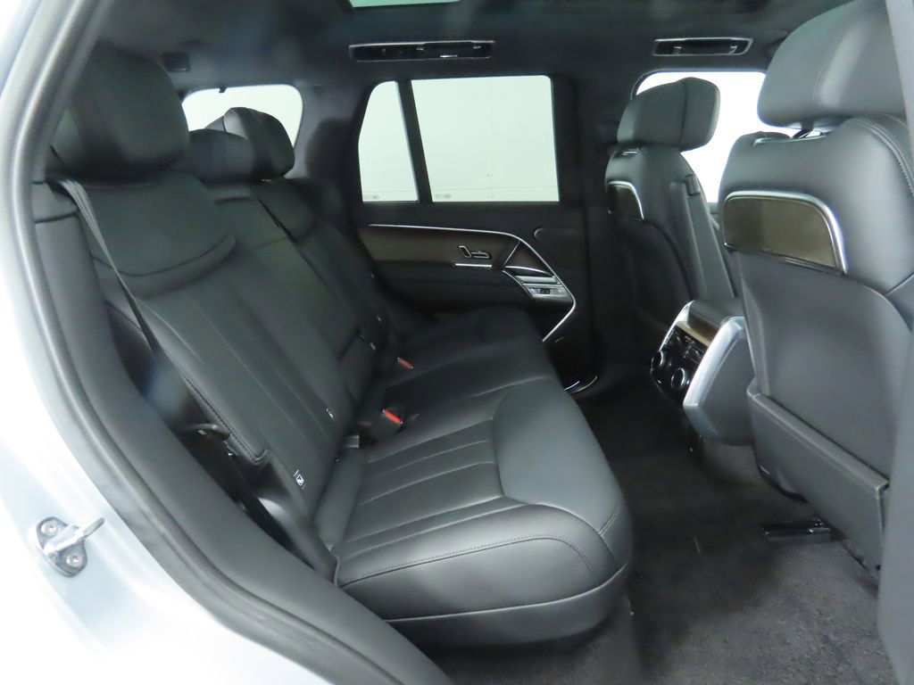 New 2025 Land Rover Range Rover Autobiography image 23