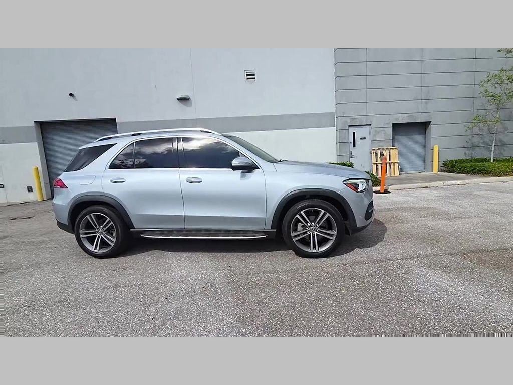 Used 2022 Mercedes-Benz GLE 350 4MATIC image 33