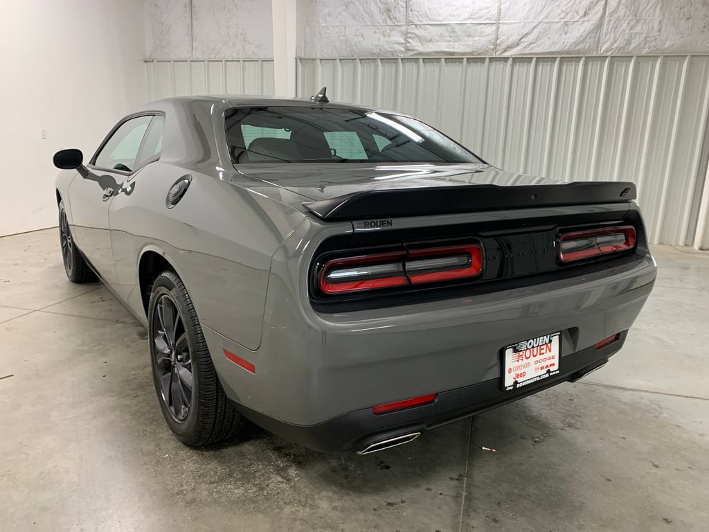 Used 2023 Dodge Challenger SXT w/ Blacktop Package AWD/4WD image 5