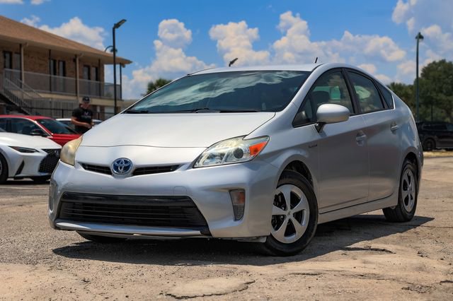 Used 2015 Toyota Prius Four image 1