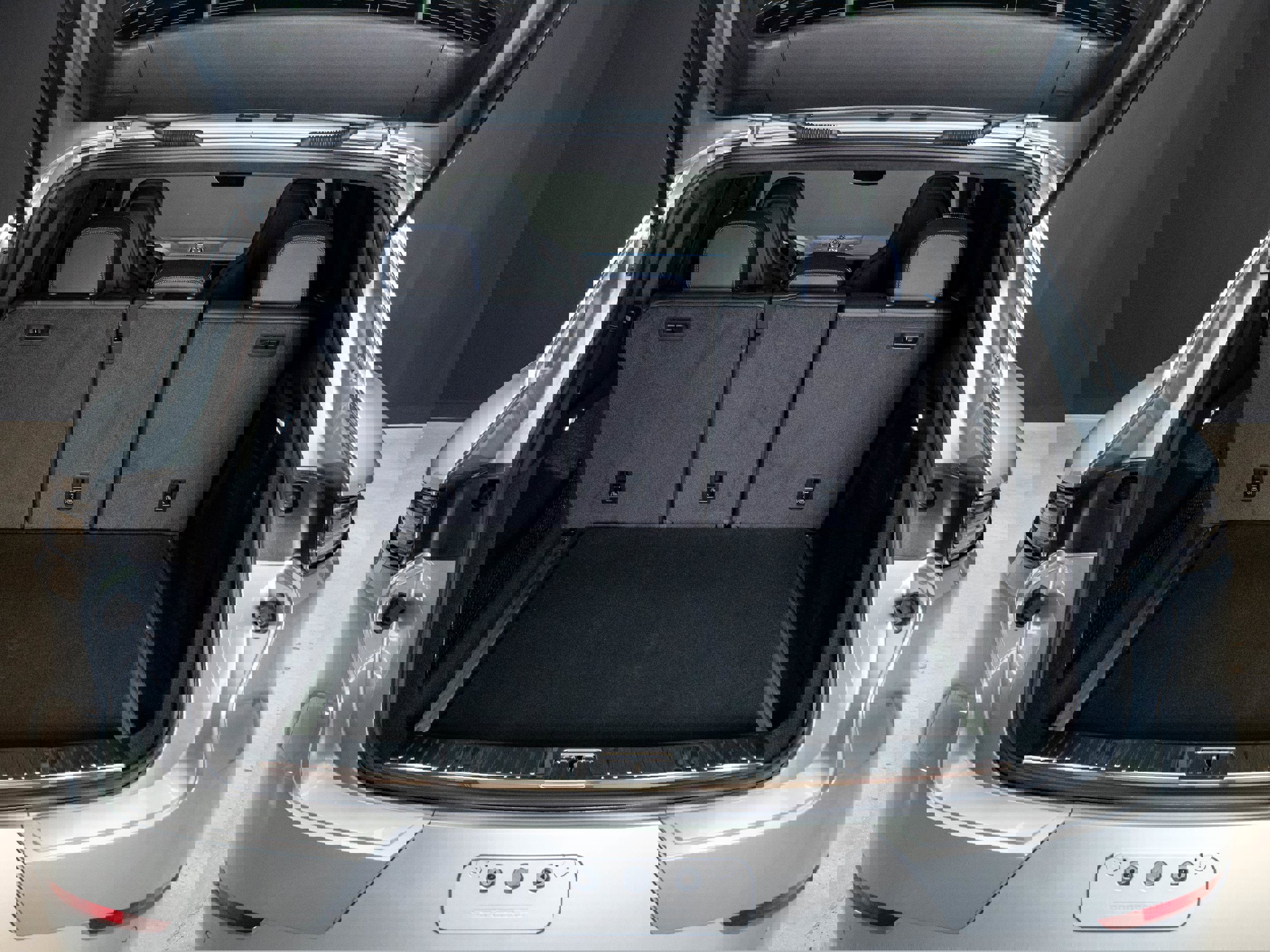 Certified 2025 Porsche Cayenne GTS image 46