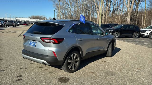 Certified 2023 Ford Escape Platinum image 4