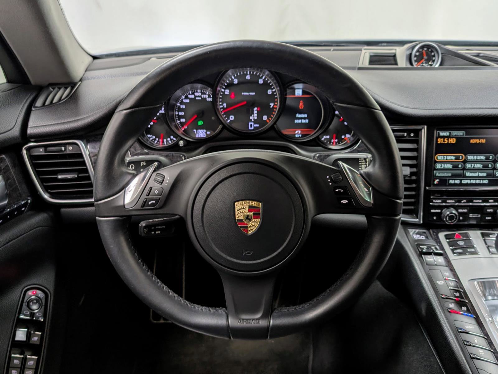 Used 2014 Porsche Panamera 4 image 34