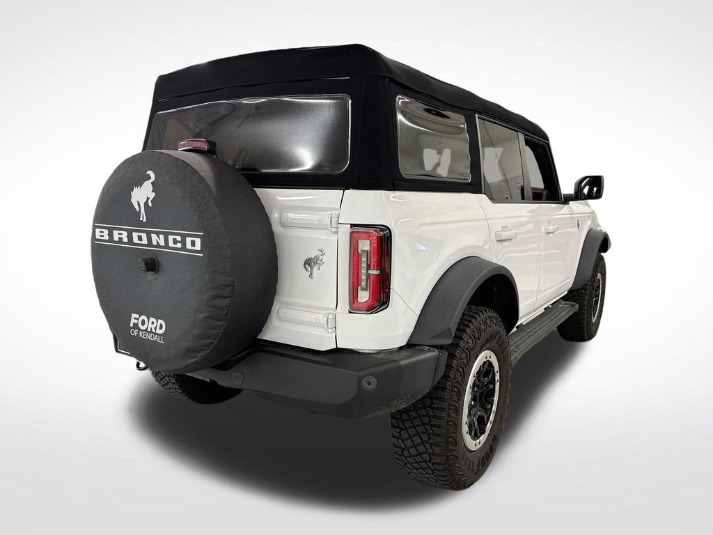 Used 2024 Ford Bronco Outer Banks w/ Sasquatch Package AWD/4WD image 5