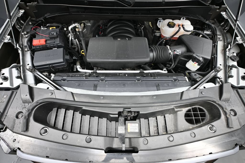 Used 2025 GMC Yukon AT4 AWD/4WD image 62
