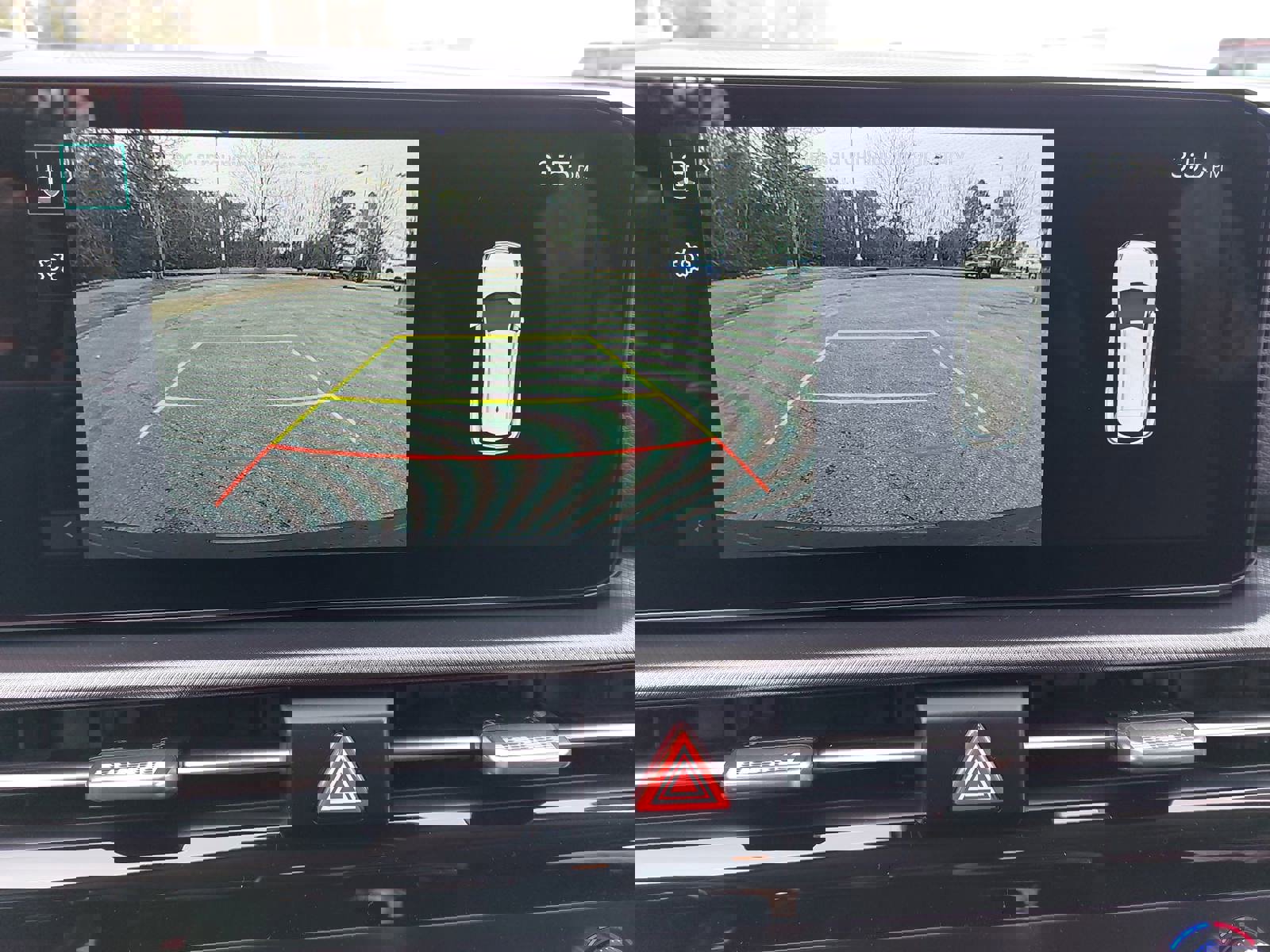 New 2026 Kia Sportage S image 24