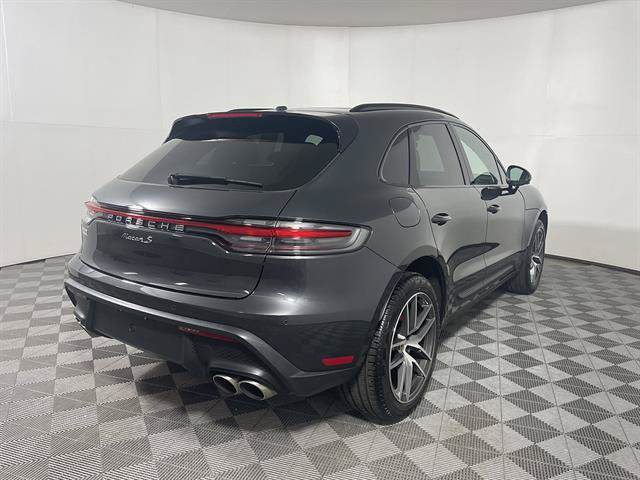 Used 2025 Porsche Macan S AWD/4WD image 7
