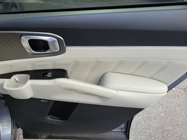 Used 2021 Kia Sorento SX image 12