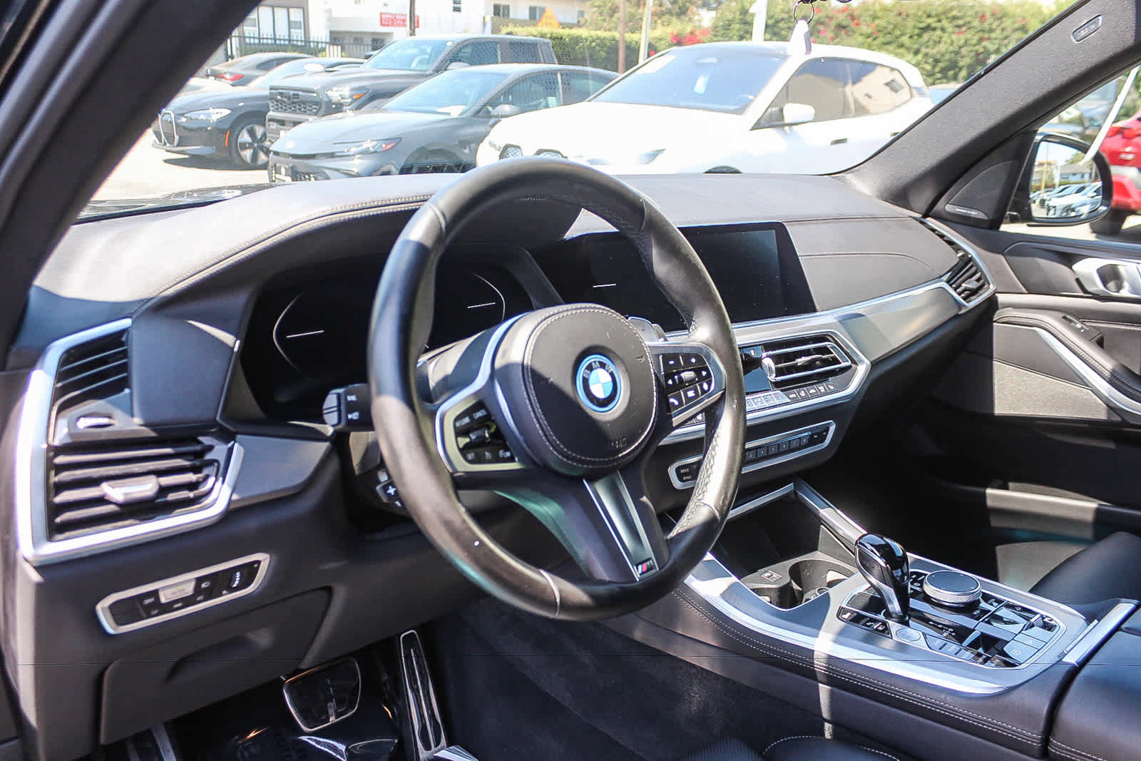 Certified 2023 BMW X5 xDrive45e w/ M Sport Package AWD/4WD image 16