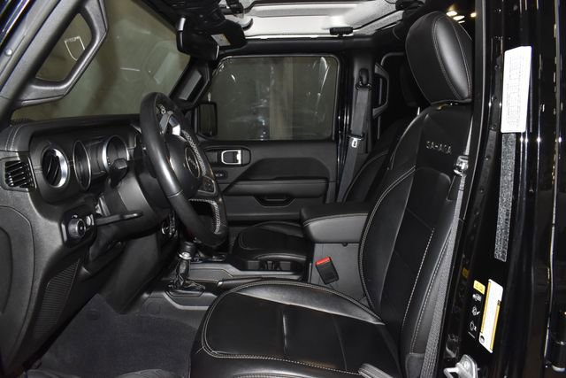 Used 2023 Jeep Wrangler Sahara w/ Cold Weather Group image 12