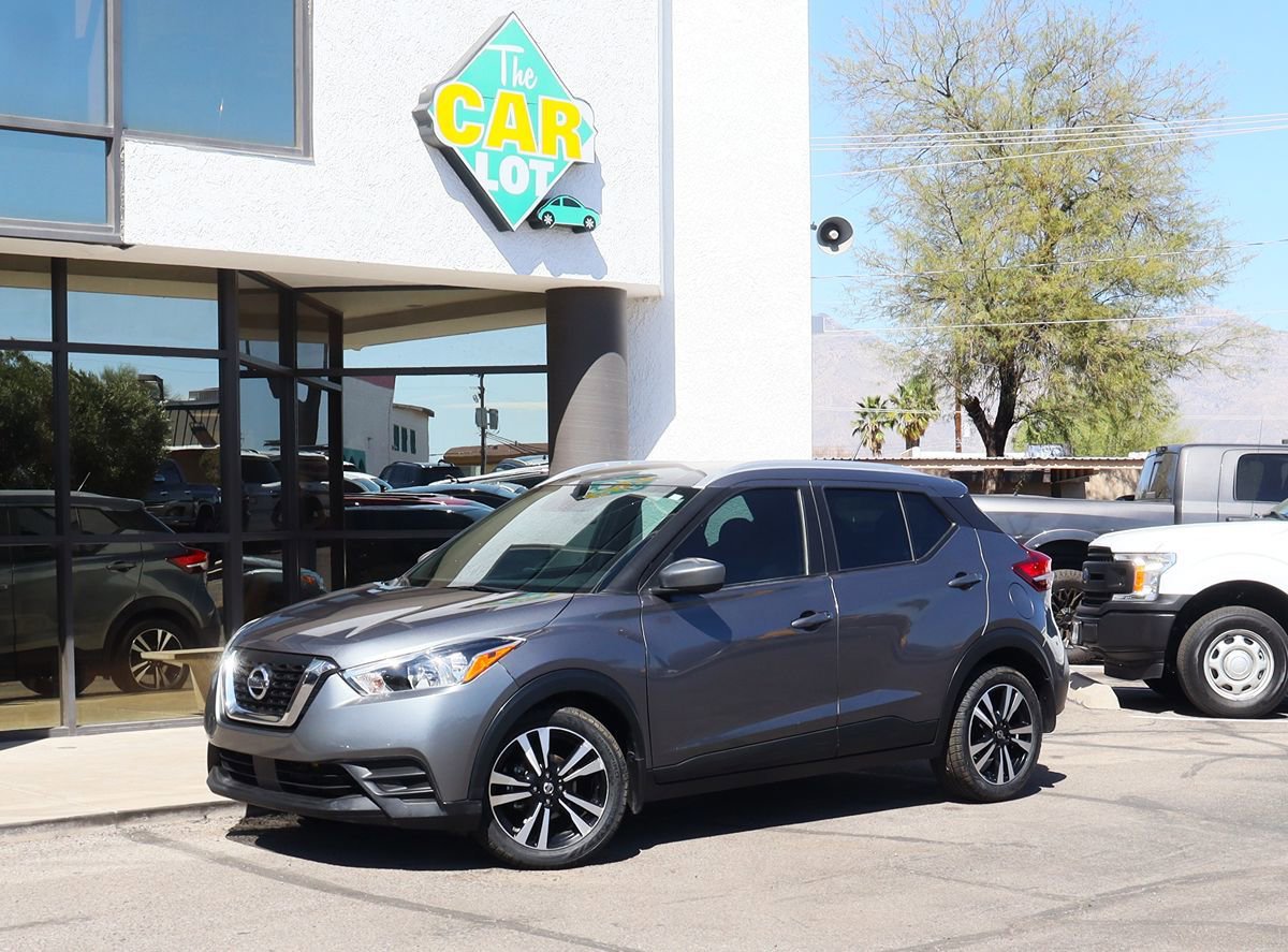 Used 2020 Nissan Kicks SV FWD image 3