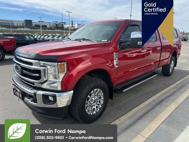 Used 2022 Ford F350 Lariat w/ Chrome Package image 3