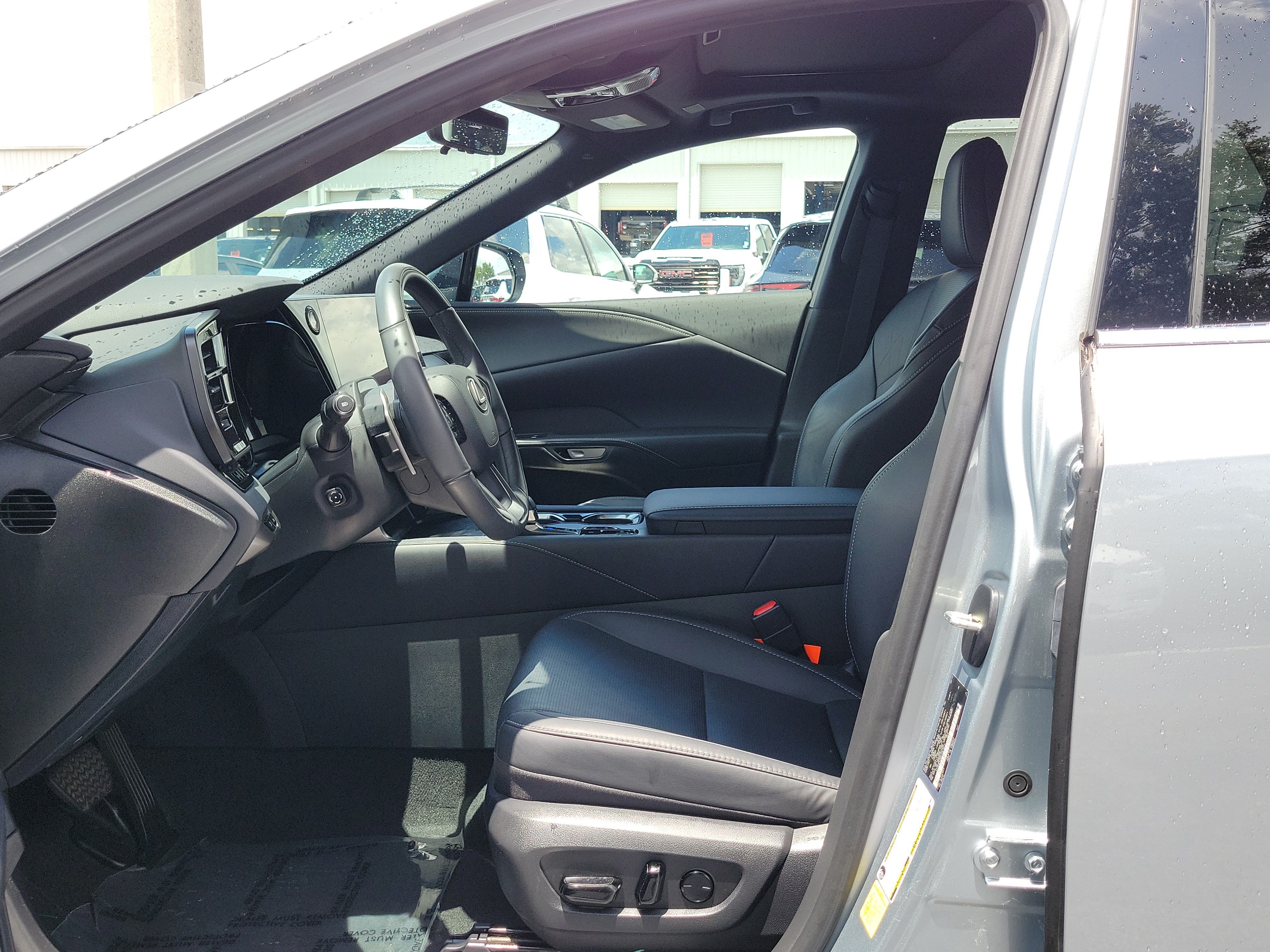 Used 2024 Lexus RX 350 Premium Plus w/ Convenience Package AWD/4WD image 21